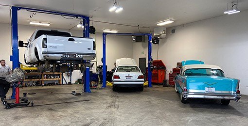 AutoWorks Shop Inside